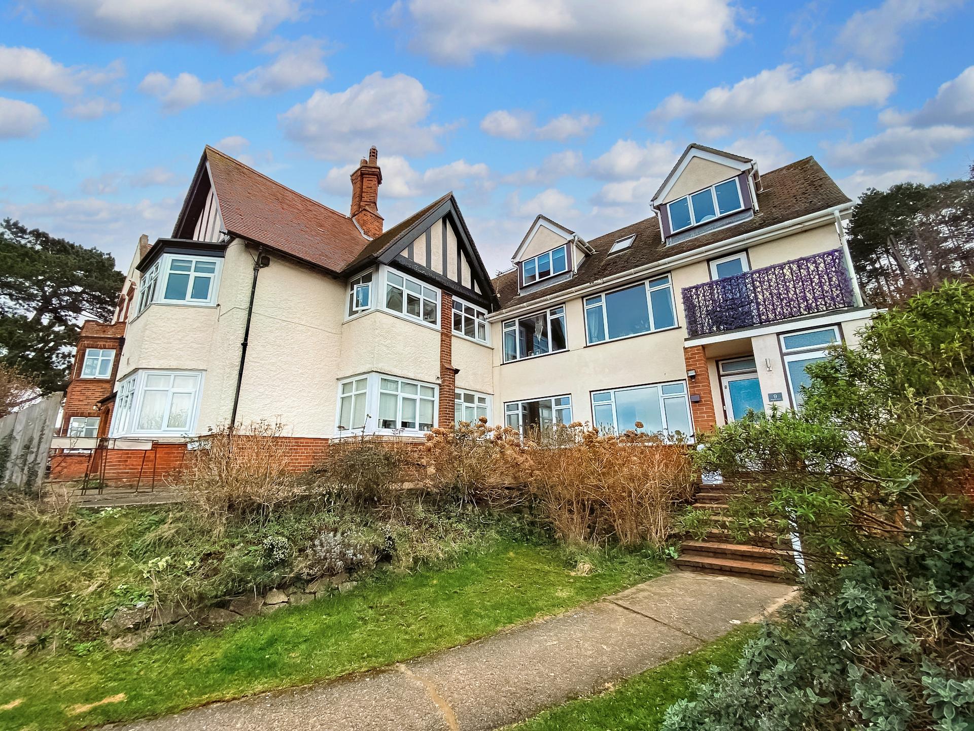 2 bedroom Apartment for rent in Sheringham