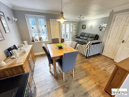 Lounge/Diner