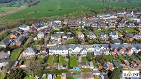 dji_fly_20250404_131904_883_1743769170455_photo_optimized.jpg
