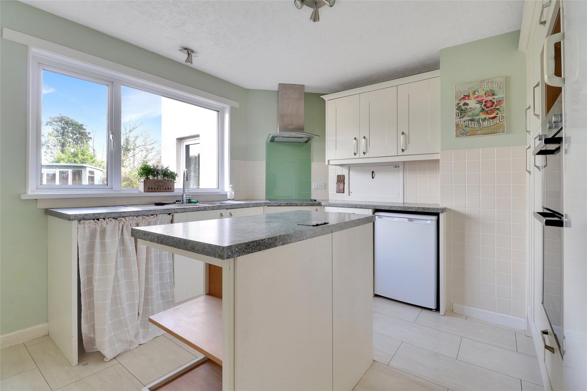 4 bedroom Detached House for sale in Devon