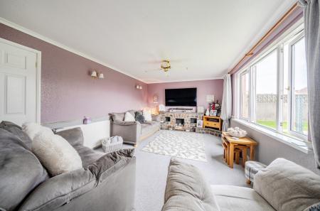 1372489-20-68f8e3...