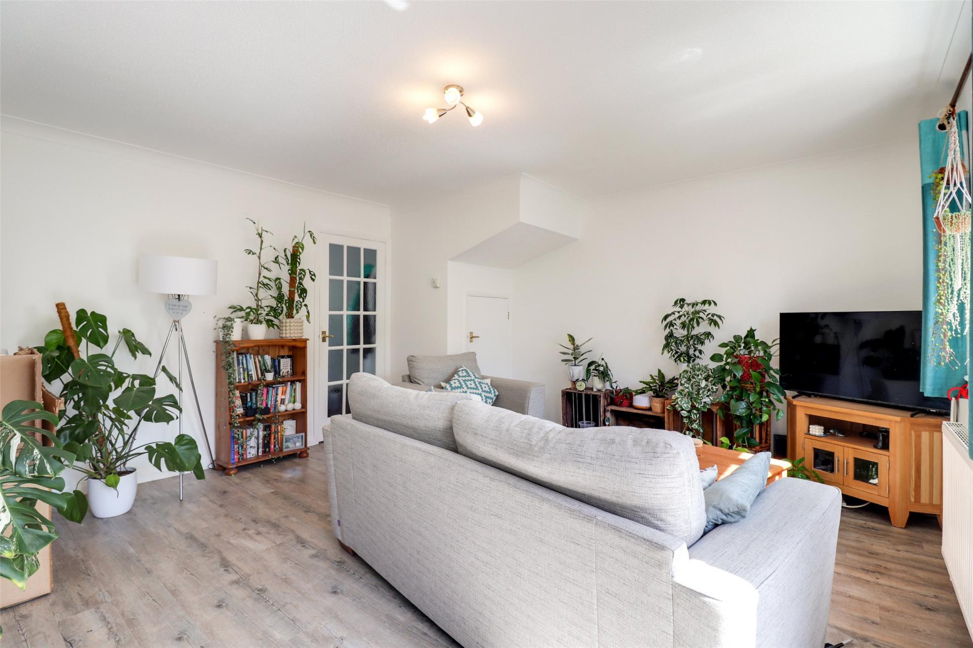 2 bedroom Terraced House for rent in United Kingdom