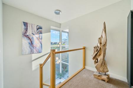 1382617-10-691f2a...