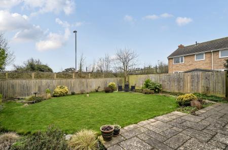 1400407-7-6967b3f...