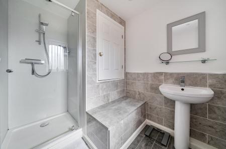 1400407-9-6967b43...