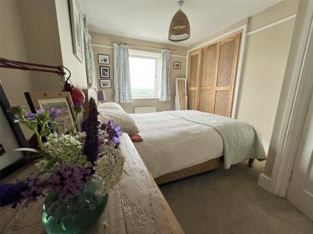 Bed 1