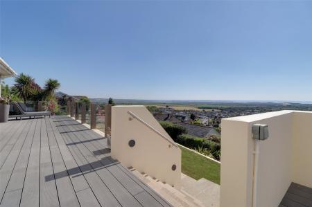 Sundeck