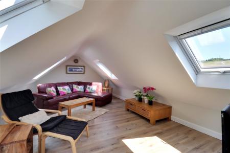 Annexe Lounge