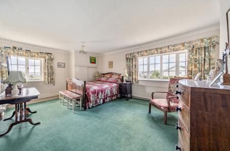 1358394-7-68d3f5a...