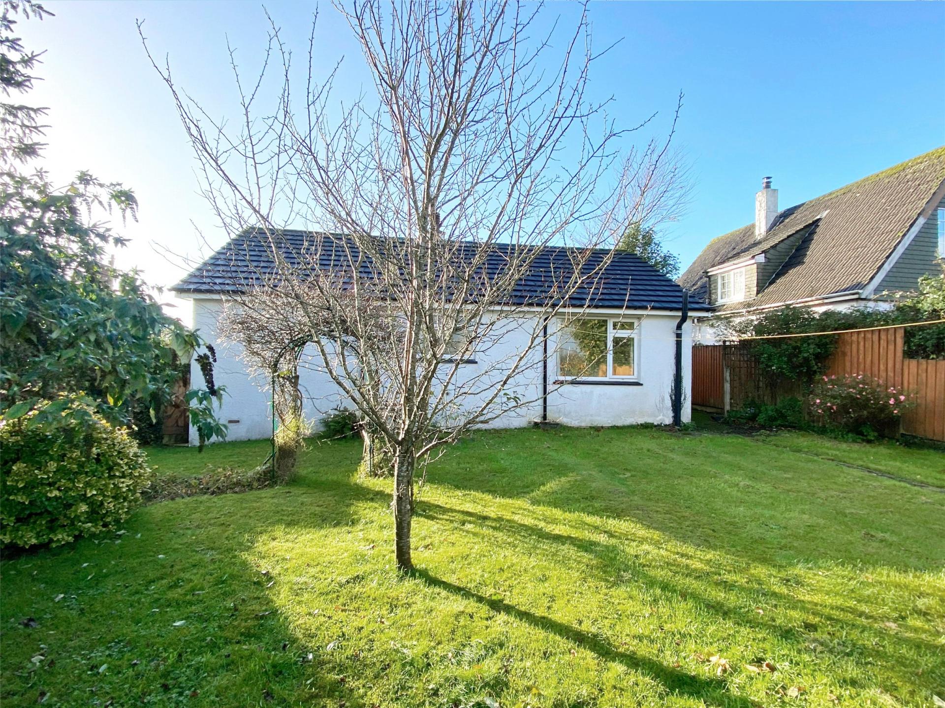 2 bedroom Detached Bungalow for sale in Launceston
