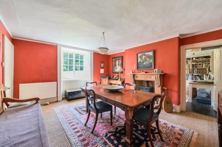 1282076-101-68261...