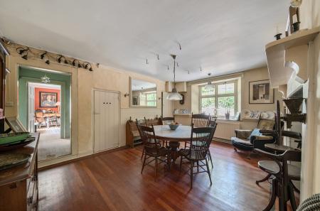 50-681a76746cd5e-...