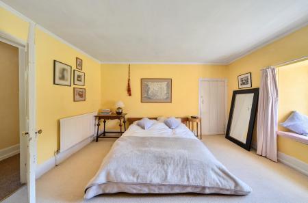 11-681a758264cfc-...