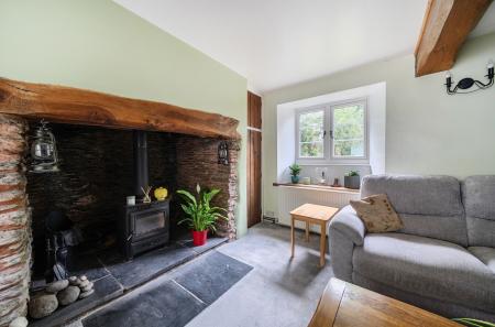 1299272-12-683712...