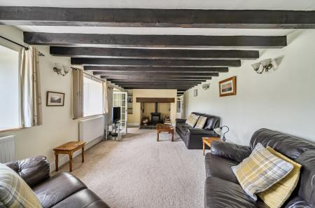 1295211-10-683a00...