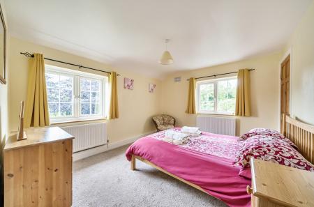 1295211-27-683a01...