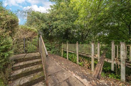 1346509-37-68b701...