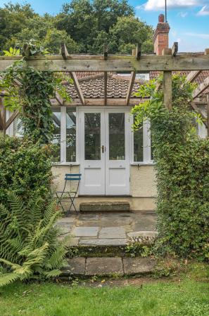 1346509-39-68b701...