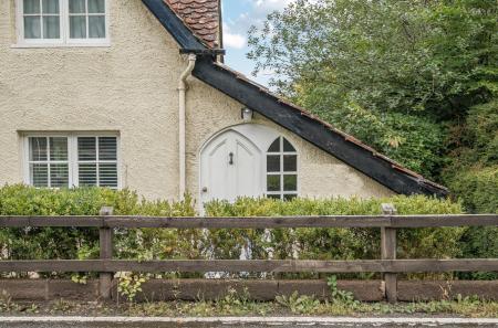 1346509-29-68b6ff...