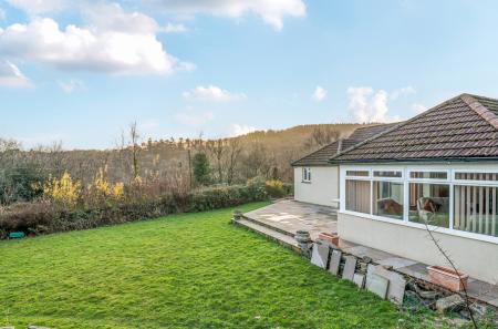 1386290-3-6939a27...