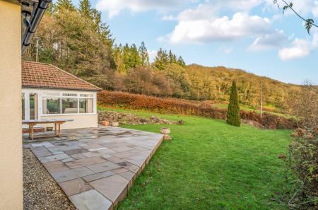 1386290-20-6939a6...