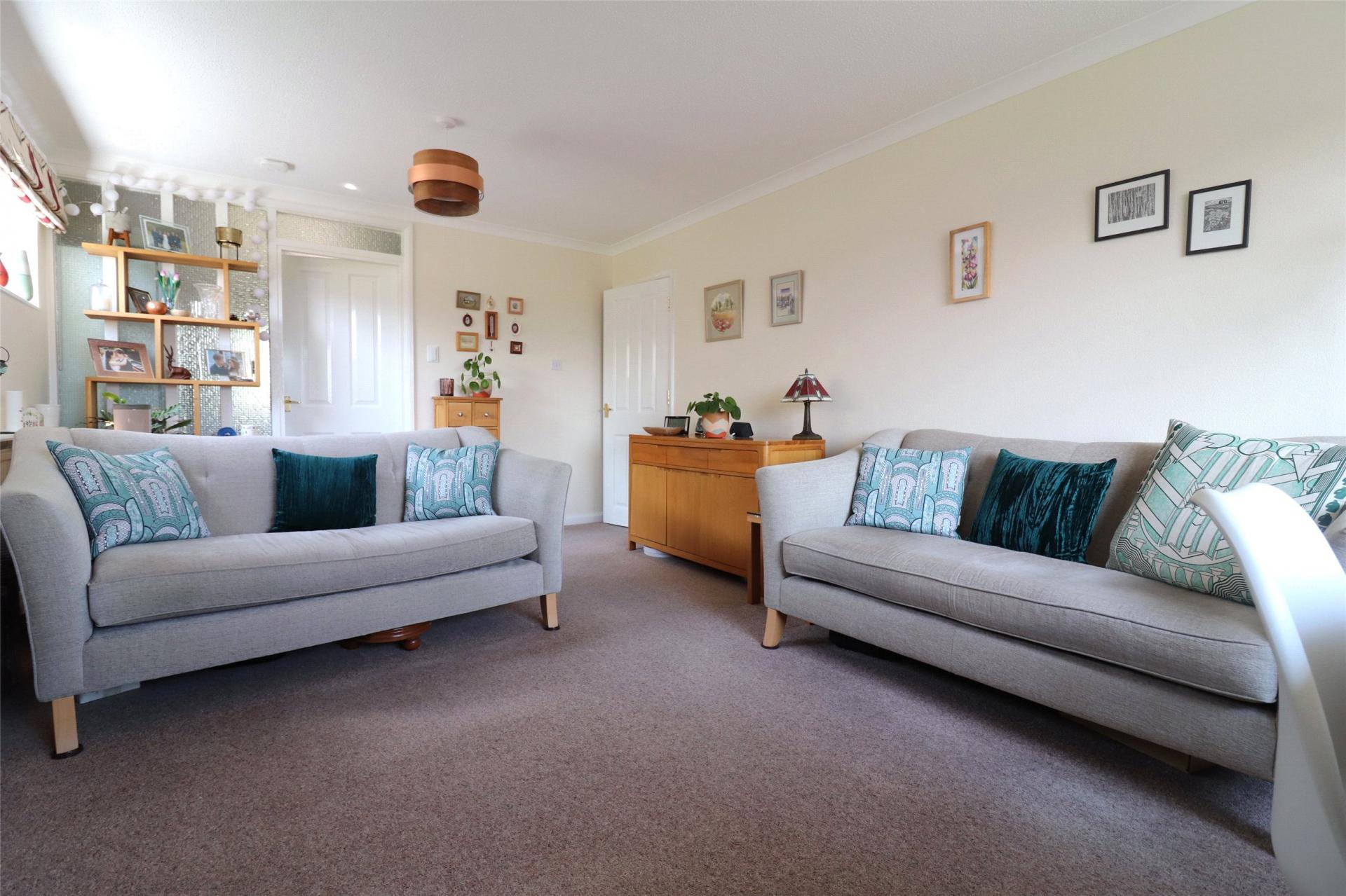 3 bedroom Apartment for sale in Taunton