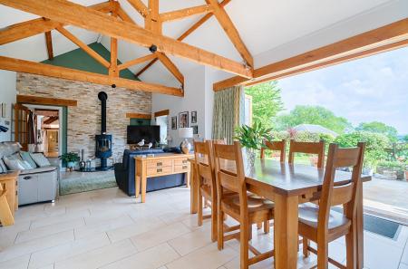 Kitchen/Family Room
