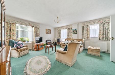 1310413-3-684bce7...