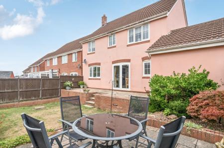 1328720-3-688b3f6...