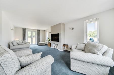 1333382-8-6895036...