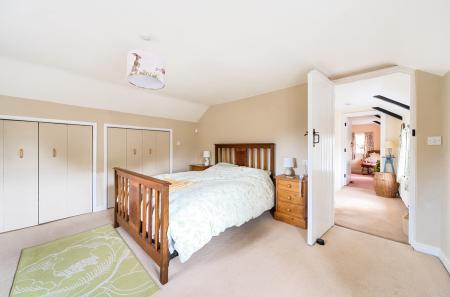 1334511-17-68a2eb...