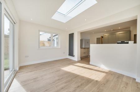 1347954-15-68bf0e...