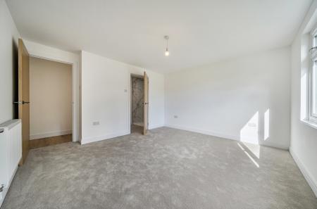 1347954-5-68bf0dc...