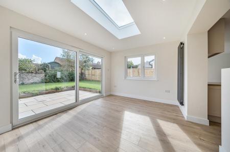 1347954-11-68bf0e...