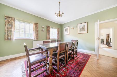 1361878-1-68e80cf...