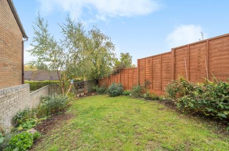 1374332-2-690335b...