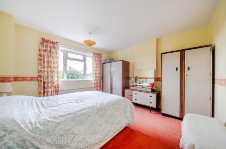 1372572-19-6900d0...