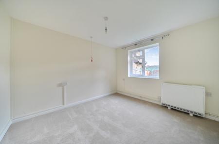 1376486-9-690b273...