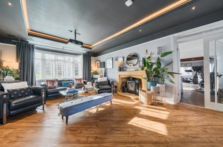 1375631-16-691633...