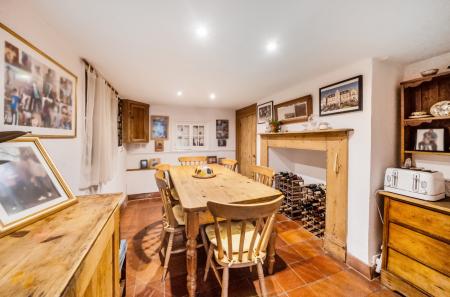 1383583-31-6936db...