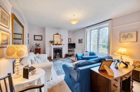 1383583-14-6936d9...