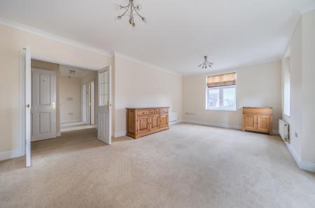 1393433-18-6943d1...