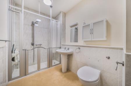 1393433-11-6943d1...