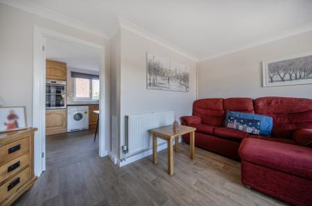 1394803-7-695e620...