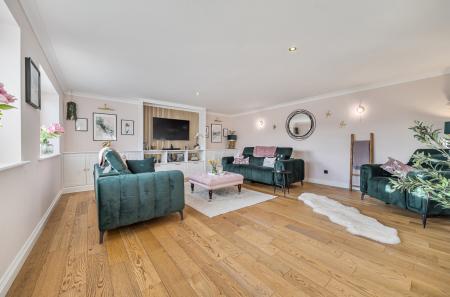 1395710-16-696514...