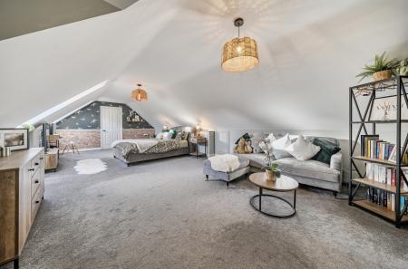 1395710-26-696516...