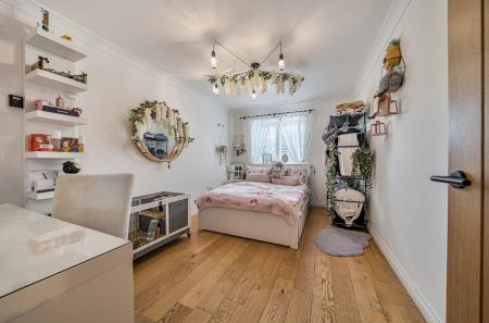 1395710-21-696515...