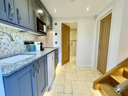 Studio Kitchen