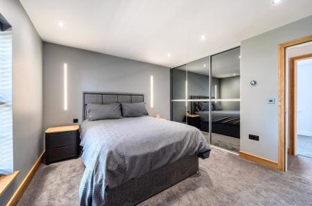 1330375-17-688d79...