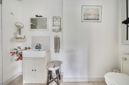 1364639-23-68ed2d...